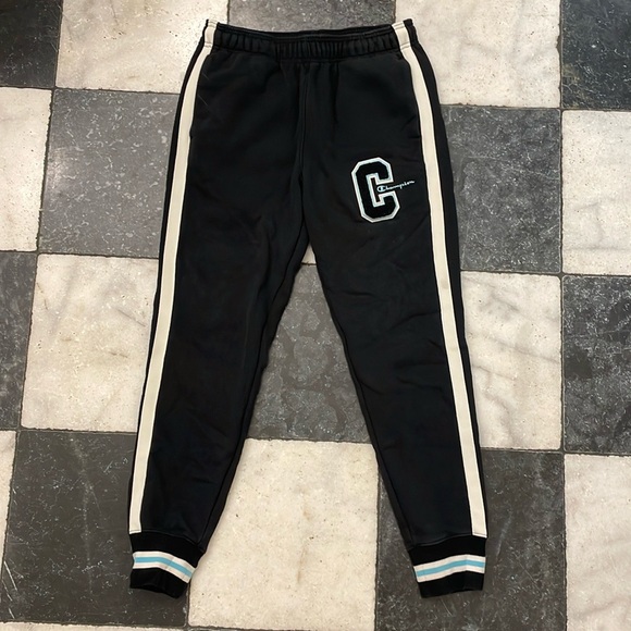 Champion Other - Black Champion Reverse Weave Sweatpants Size Medium